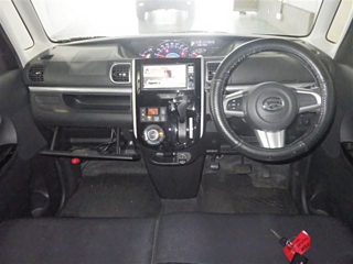 DAIHATSU TANTO 2014