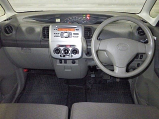 DAIHATSU TANTO 2012