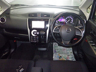 NISSAN DAYZ 2013