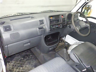 DAIHATSU HIJET TRUCK 2011