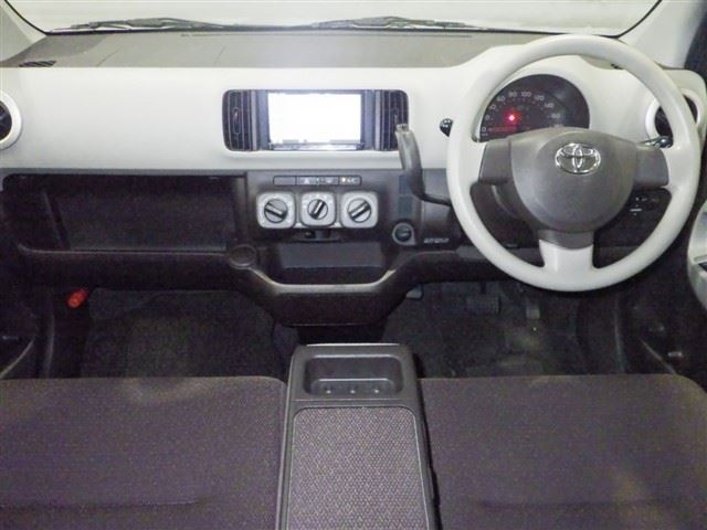 TOYOTA PASSO 2010
