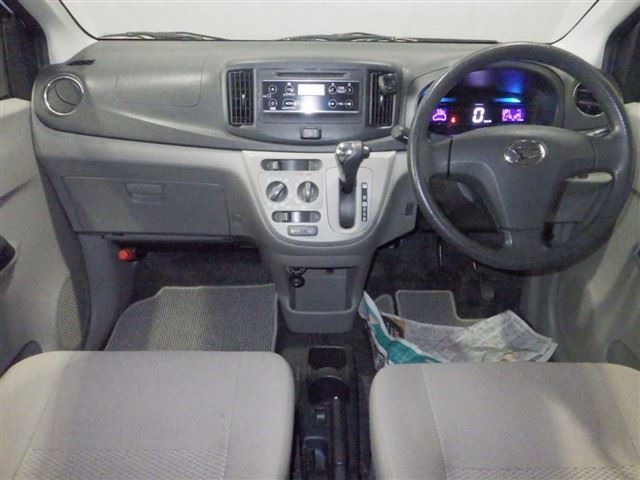 DAIHATSU MIRA E S 2012