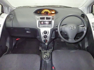 TOYOTA VITZ 2009