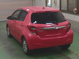 TOYOTA VITZ 2014