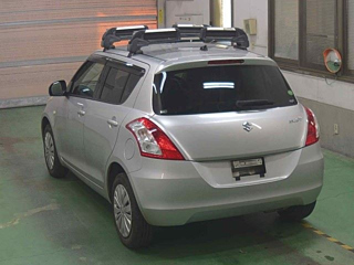 SUZUKI SWIFT 2013