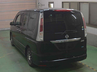 NISSAN SERENA 2011