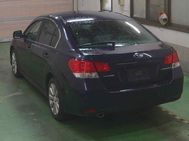 SUBARU LEGACY B4 2010