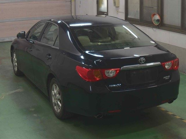 TOYOTA MARK X 2012