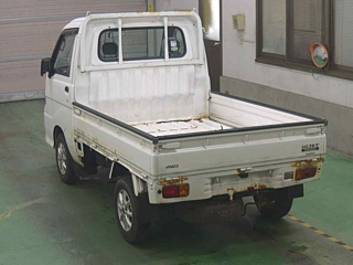 DAIHATSU HIJET TRUCK 2011