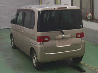 DAIHATSU TANTO 2009