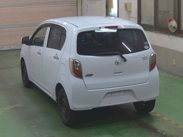 DAIHATSU MIRA E S 2012