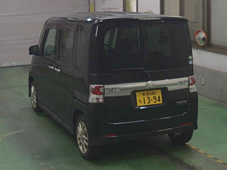 DAIHATSU TANTO 2010