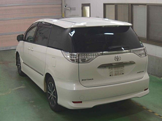 TOYOTA ESTIMA 2013