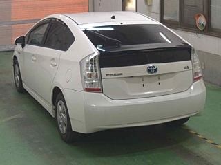 TOYOTA PRIUS 2011