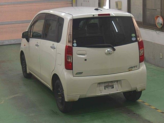 DAIHATSU MOVE 2012
