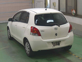 TOYOTA VITZ 2009