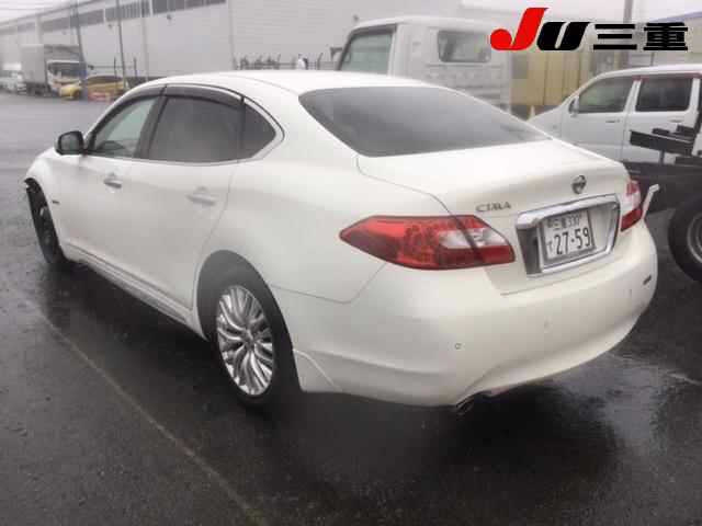 NISSAN CIMA 2019