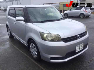 TOYOTA COROLLA RUMION 2010
