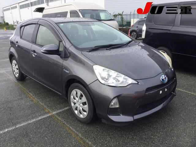 TOYOTA AQUA 2014