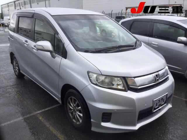 HONDA FREED 2014