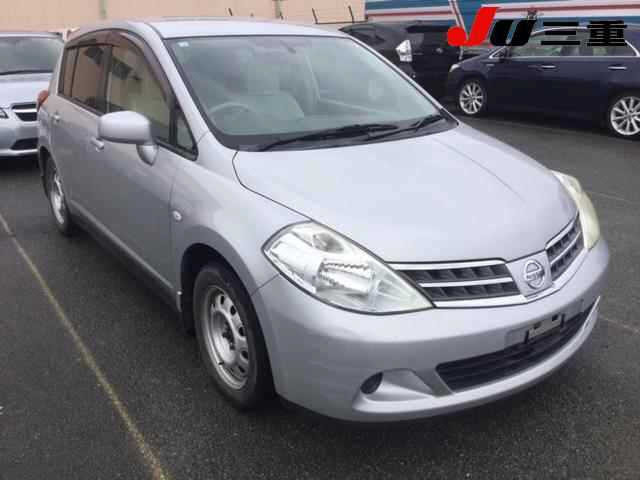 NISSAN TIIDA 2008