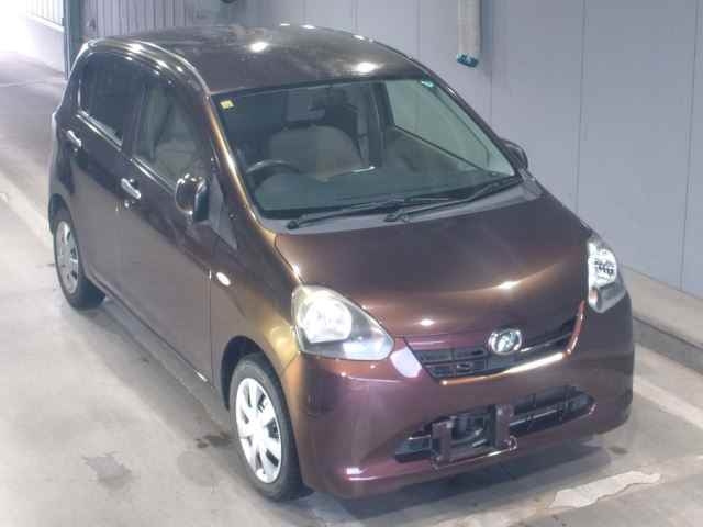 DAIHATSU MIRA E S 2012