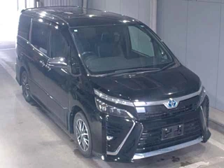 TOYOTA VOXY 2021