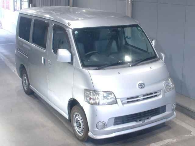 TOYOTA TOWN ACE VAN 2018