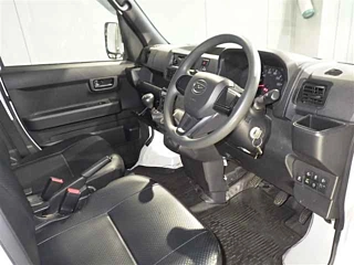 DAIHATSU HIJET VAN 2022