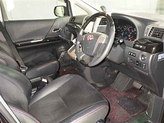 TOYOTA VELLFIRE 2013