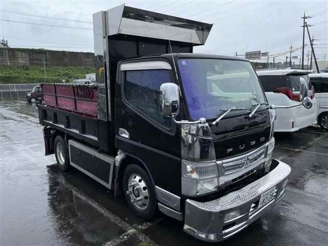 MITSUBISHI CANTER 2015