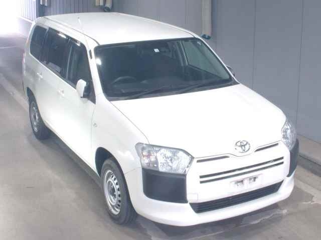 TOYOTA PROBOX 2020