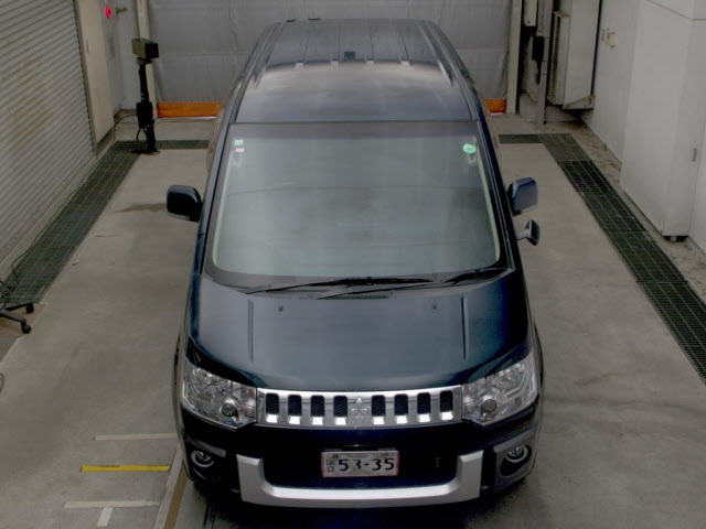 MITSUBISHI DELICA D5 2012