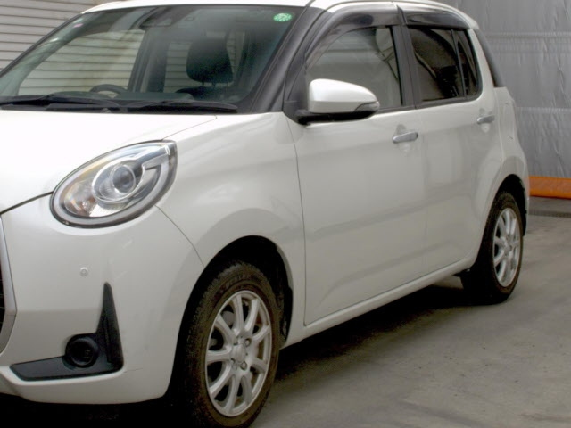 TOYOTA PASSO 2018