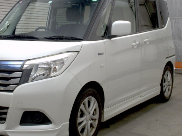 SUZUKI SOLIO 2018