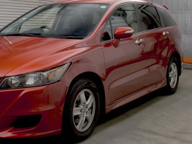 HONDA STREAM 2010