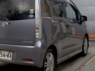 DAIHATSU MOVE 2013