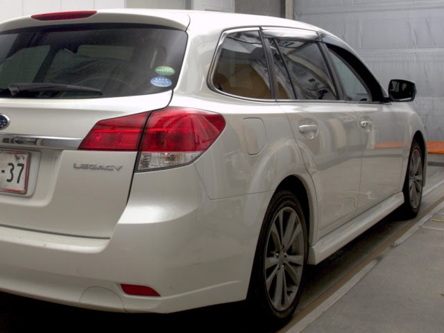 SUBARU LEGACY 2014