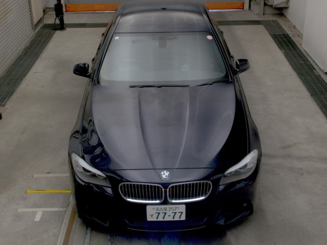 BMW 5 SERIES 2010