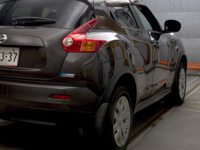 NISSAN JUKE 2012
