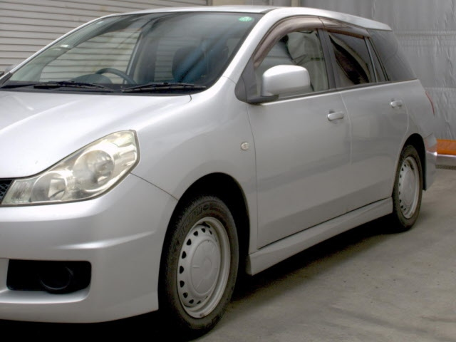 NISSAN WINGROAD 2010