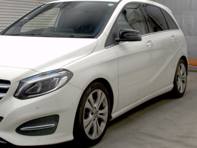 MERCEDES BENZ B CLASS 2018