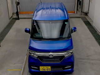 HONDA N BOX 2017