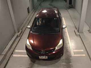 TOYOTA VITZ 2011