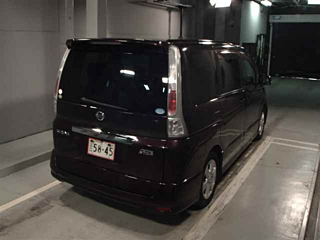 NISSAN SERENA 2010