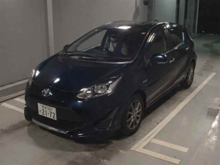 TOYOTA AQUA 2020