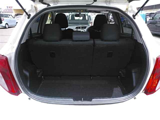 TOYOTA VITZ 2012