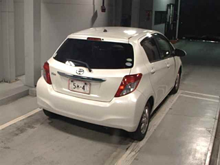TOYOTA VITZ 2012