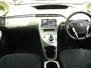 TOYOTA PRIUS 2013