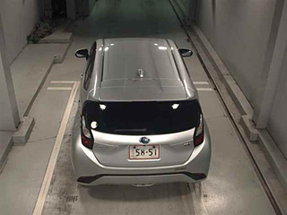 TOYOTA AQUA 2022